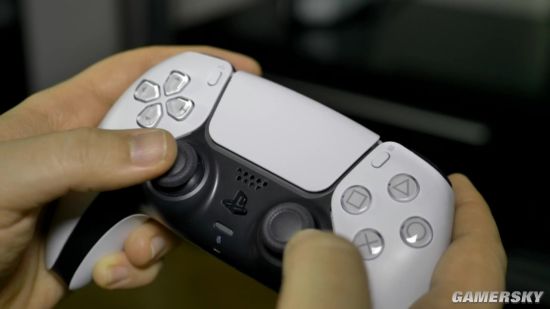 数毛社PS5《宇航员的娱乐室》4K&60帧运行 手柄扳机回馈出色