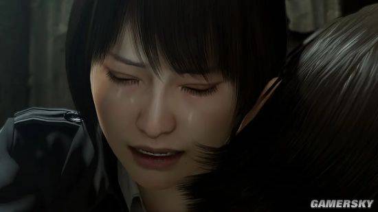 在这个男人面前，《如龙》里的性感女郎也不香了