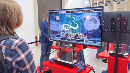 外媒上手体验NS2实机视频：《2077》表现令人满意
