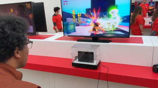 外媒上手体验NS2实机视频：《2077》表现令人满意